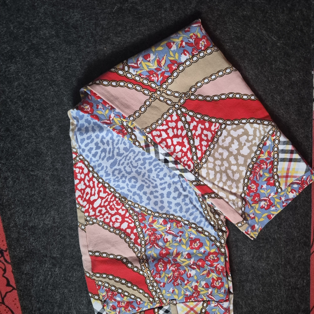 ZAvenue Vibrant Patchwork Women's Straight Leg Pants - Picture 5 of 5